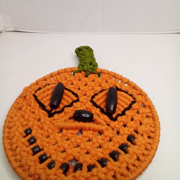 Vintage Macrame Jack O Lantern Pumpkin Handmade Halloween Wall Decor - Picture 2 of 13